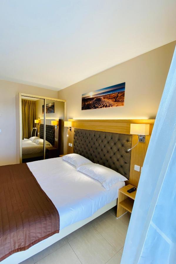 Hotel Tettola Saint-Florent (Corsica) Exterior foto